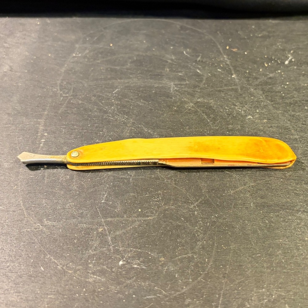 Vintage 1911 Patent Straight Razor Butterscotch Handle Made in USA Antique